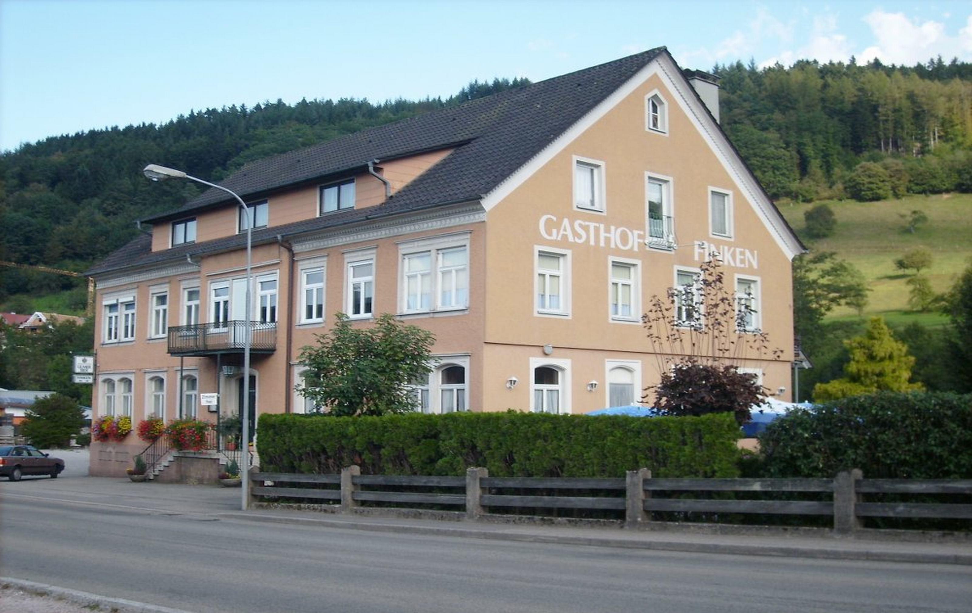 Gasthaus Finken Оппенау Экстерьер фото