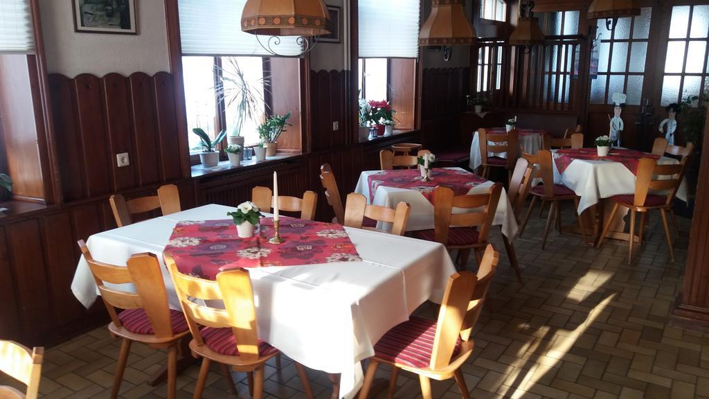 Gasthaus Finken Оппенау Экстерьер фото